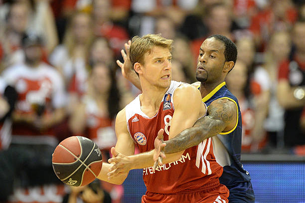 下了浓墨重 下了浓墨重